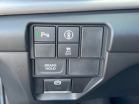 Used 2022 Acura RDX w/ Technology Package image 17