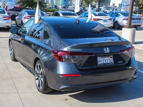 Used 2025 Honda Civic Sport image 7