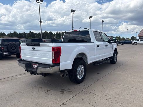 Used 2021 Ford F250 XLT w/ FX4 Off-Road Package AWD/4WD image 5