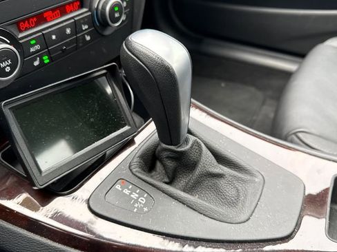 Used 2011 BMW 328i Sedan image 36