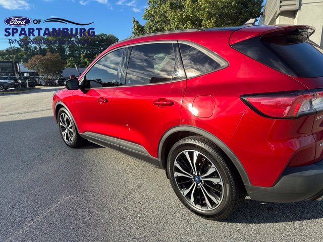 Used 2021 Ford Escape SE w/ SE Sport Appearance Package FWD image 7