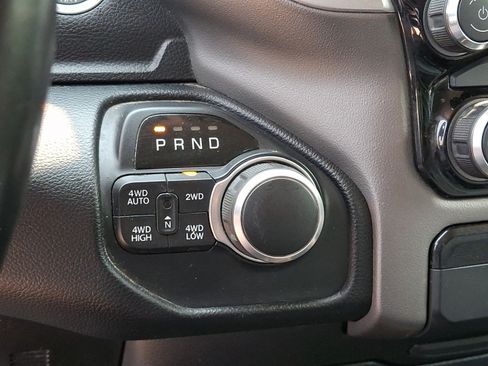 Certified 2019 RAM 1500 Big Horn AWD/4WD image 12