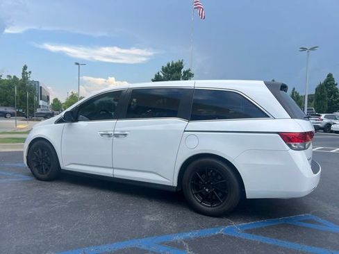 Used 2014 Honda Odyssey EX image 8