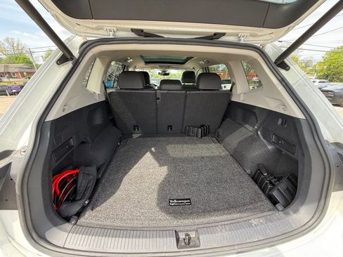 Used 2021 Volkswagen Tiguan SEL image 27