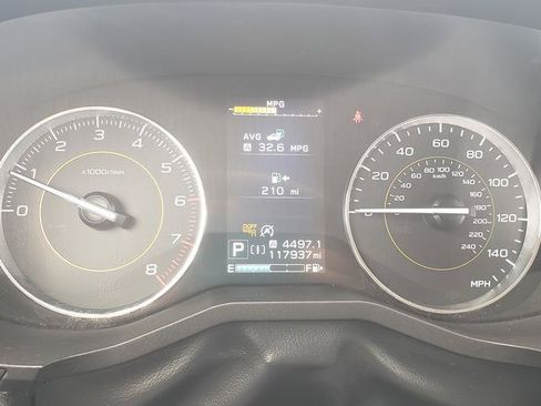 Used 2022 Subaru Crosstrek 2.5i Sport w/ Moonroof Package AWD/4WD image 32