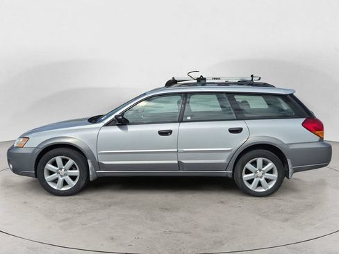 Used 2006 Subaru Outback 2.5i AWD/4WD image 8