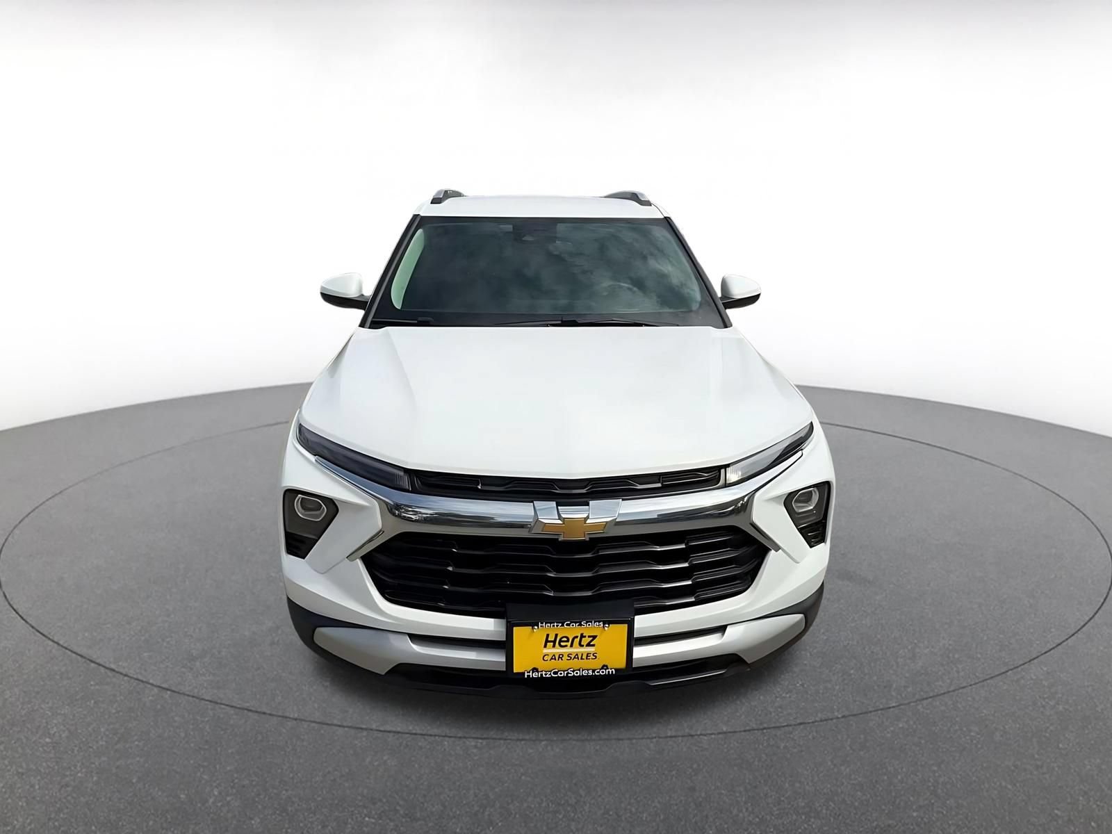 Used 2025 Chevrolet TrailBlazer LT FWD image 4
