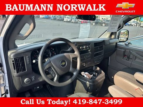 Used 2025 Chevrolet Express 2500 w/ Driver Convenience Package RWD image 17