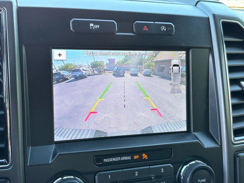 Used 2019 Ford F150 XLT w/ Equipment Group 302A Luxury AWD/4WD image 14