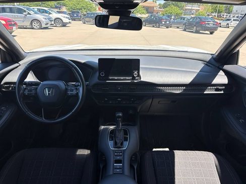 Used 2024 Honda HR-V Sport image 30