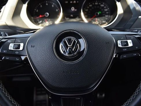 Used 2021 Volkswagen Tiguan SE R-Line AWD/4WD image 19