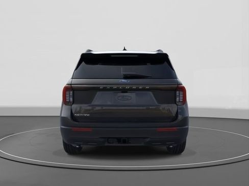 New 2026 Ford Explorer Active image 5