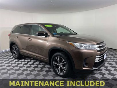 Used 2018 Toyota Highlander LE