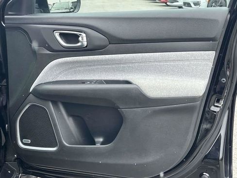 Used 2022 Jeep Compass Latitude w/ Sun and Sound Group image 26