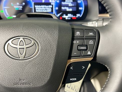 New 2026 Toyota Crown Limited image 19