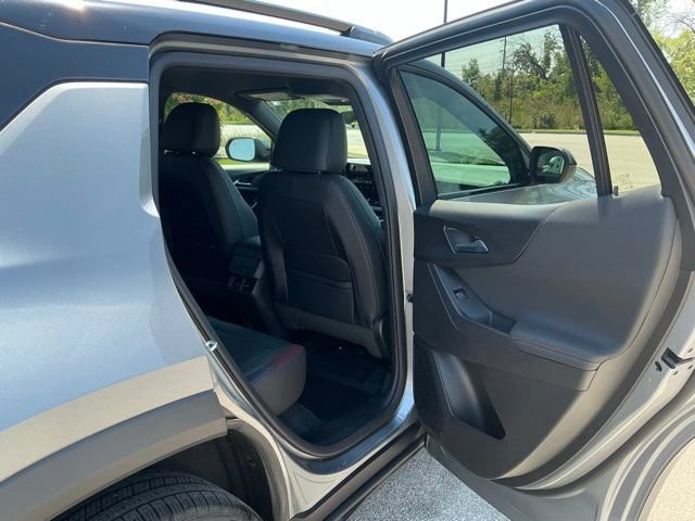 Used 2026 Chevrolet Equinox RS w/ Convenience Package III AWD/4WD image 18
