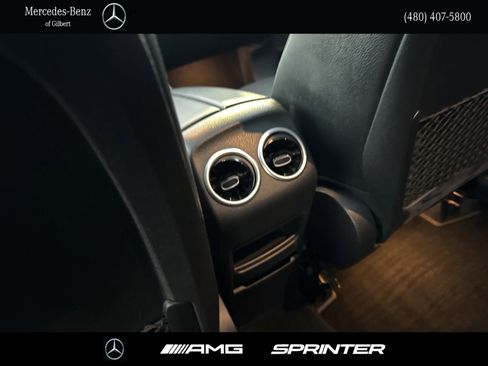 Certified 2021 Mercedes-Benz GLB 250 4MATIC image 18