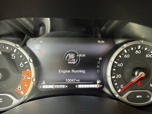 Used 2022 Jeep Renegade Latitude w/ Convenience Group AWD/4WD image 9