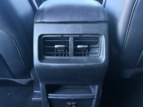 Used 2019 Ford Edge SEL w/ Equipment Group 201A AWD/4WD image 17