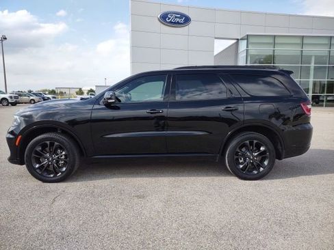 Used 2023 Dodge Durango GT AWD/4WD image 2