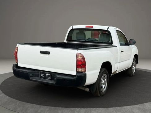 Used 2014 Toyota Tacoma 2WD Regular Cab image 4