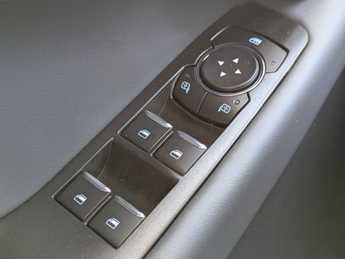 Certified 2025 Ford Explorer Active w/ Active Comfort Package image 26