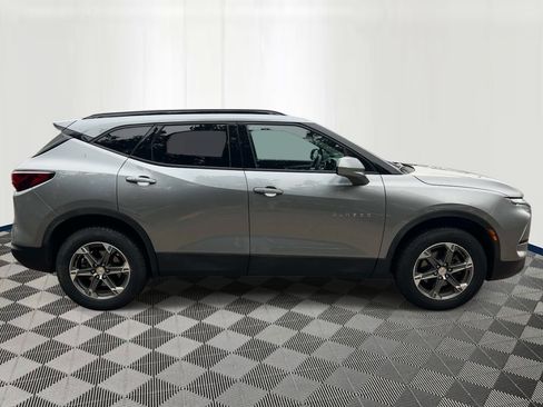 Used 2024 Chevrolet Blazer LT w/ Convenience Package FWD image 6
