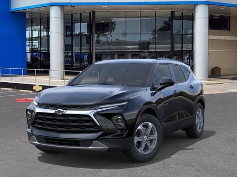 New 2026 Chevrolet Blazer LT FWD image 6