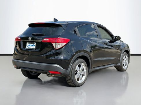 Used 2022 Honda HR-V LX image 5