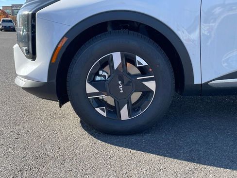 New 2026 Kia Sportage LX w/ LX Convenience Package image 32