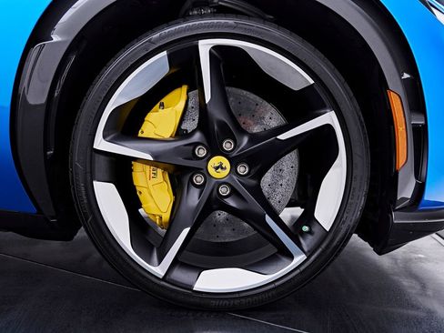 Used 2024 Ferrari Purosangue AWD/4WD image 36