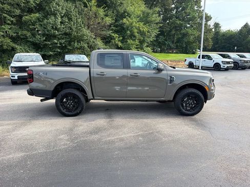 New 2026 Ford Ranger Lariat w/ Black Appearance Package AWD/4WD image 2