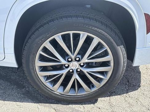 New 2026 Buick Enclave Avenir w/ Super Cruise Package AWD/4WD image 30