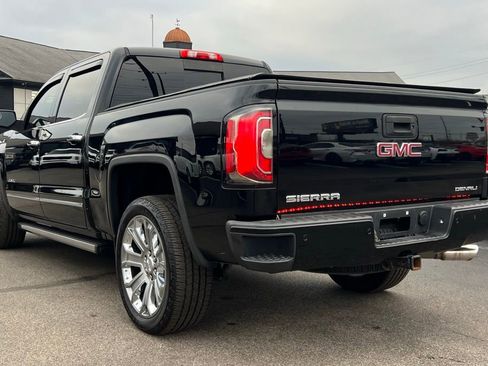 Used 2017 GMC Sierra 1500 Denali w/ Denali Ultimate Package image 5