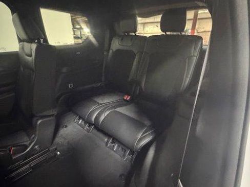 Certified 2023 Jeep Grand Cherokee L Altitude AWD/4WD image 28