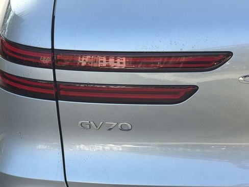 Certified 2023 Genesis Electrified GV70 AWD/4WD image 28