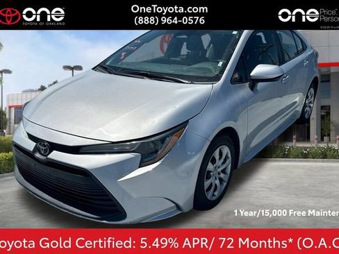 Used 2023 Toyota Corolla LE FWD image 1