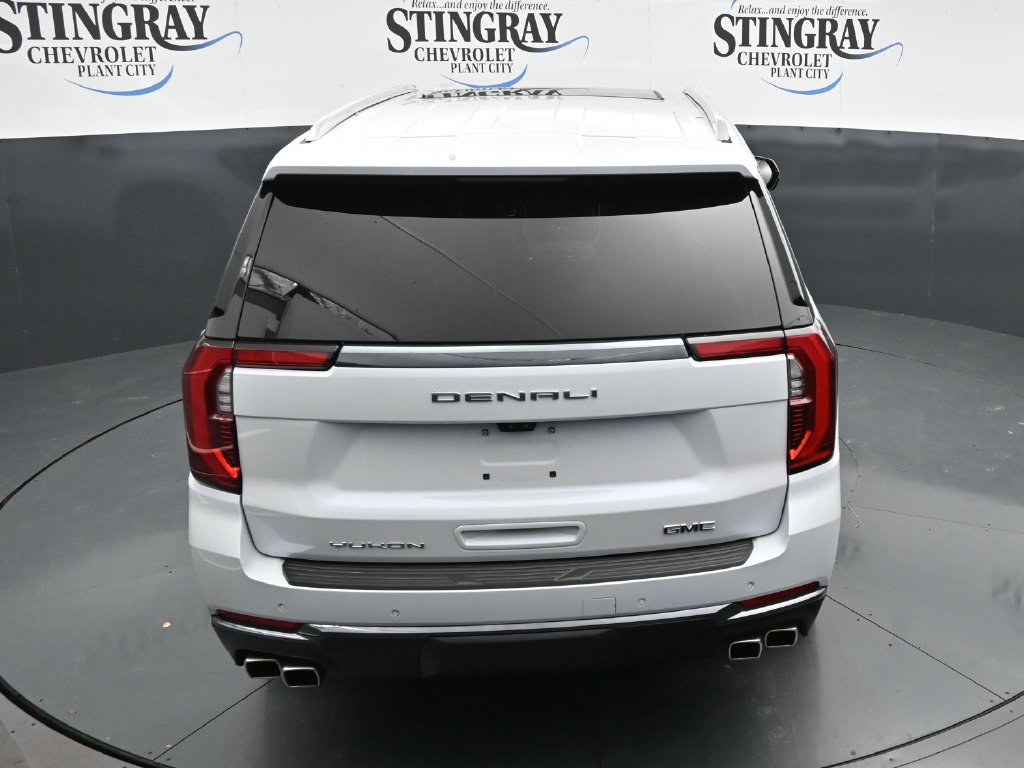 Used 2026 GMC Yukon Denali Ultimate w/ LPO, Floor Liner Package AWD/4WD image 23