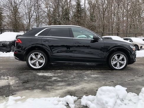 Used 2019 Audi Q8 Premium w/ Convenience Package image 8