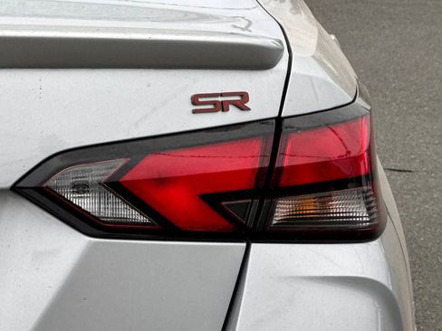 New 2025 Nissan Versa SR w/ Trunk Package image 22