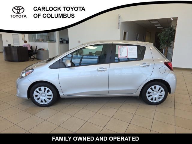 Used 2015 Toyota Yaris L FWD image 3