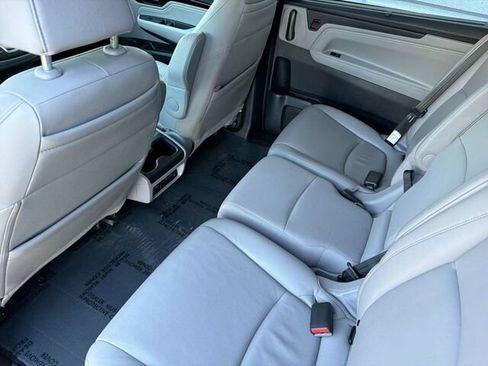 Used 2019 Honda Odyssey Elite image 15
