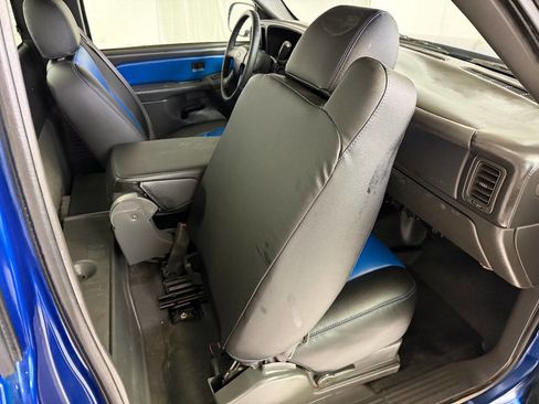 Used 2003 Chevrolet Silverado 1500 LS image 27