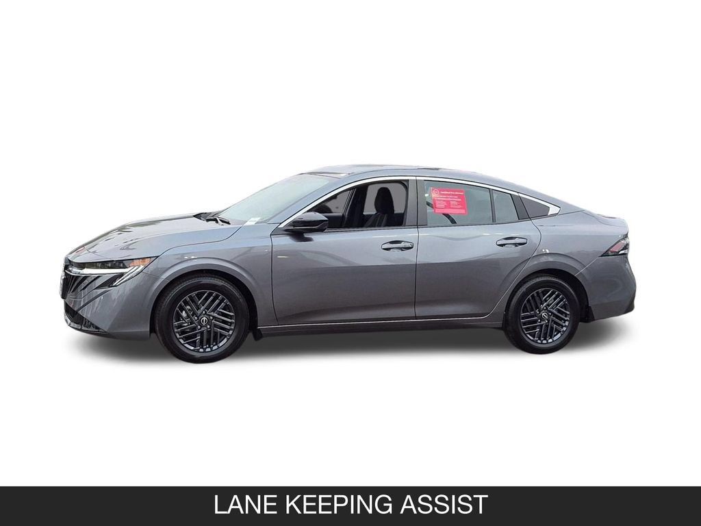 Certified 2026 Nissan Sentra SV w/ SV Convenience Package FWD image 5