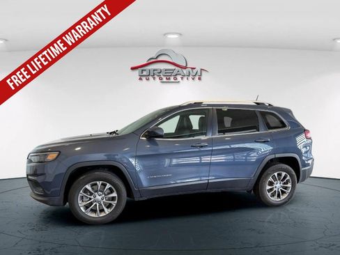 Used 2019 Jeep Cherokee Latitude Plus w/ Cold Weather Group AWD/4WD image 20