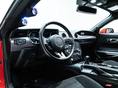 Used 2017 Ford Mustang GT RWD image 24