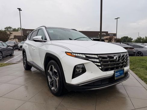 Used 2023 Hyundai Tucson Limited w/ Cargo Package FWD image 7