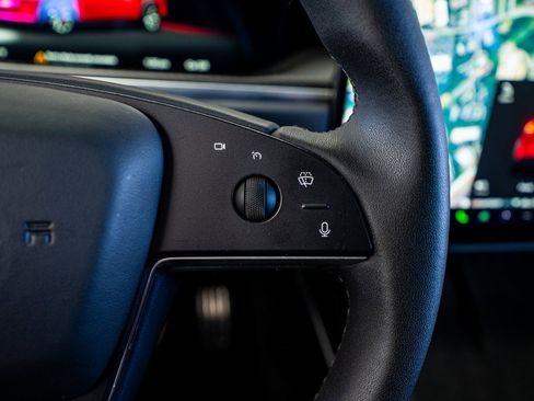 Used 2024 Tesla Model X Plaid image 41