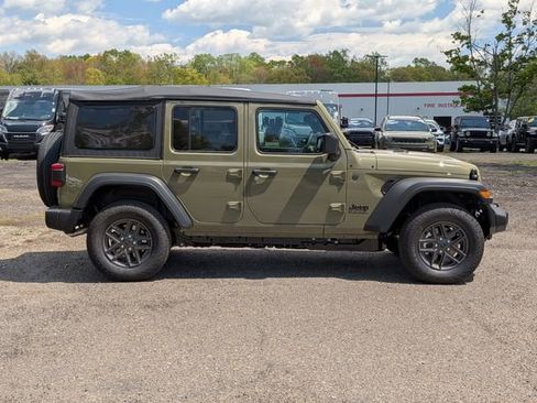 New 2026 Jeep Wrangler Unlimited Sport AWD/4WD image 2