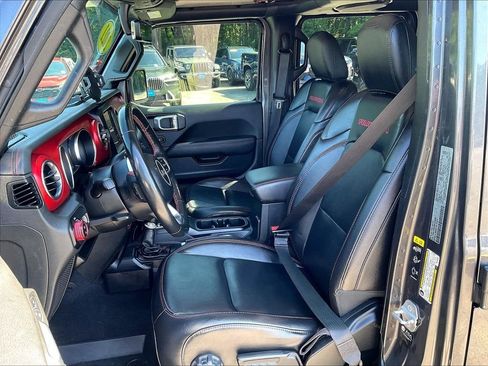 Used 2021 Jeep Gladiator Rubicon AWD/4WD image 10